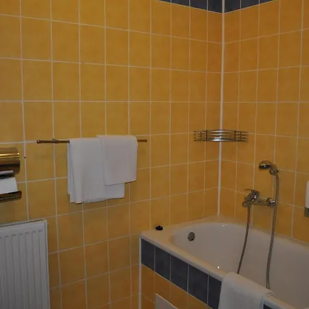 Sport Ostrov 2* Trenčín